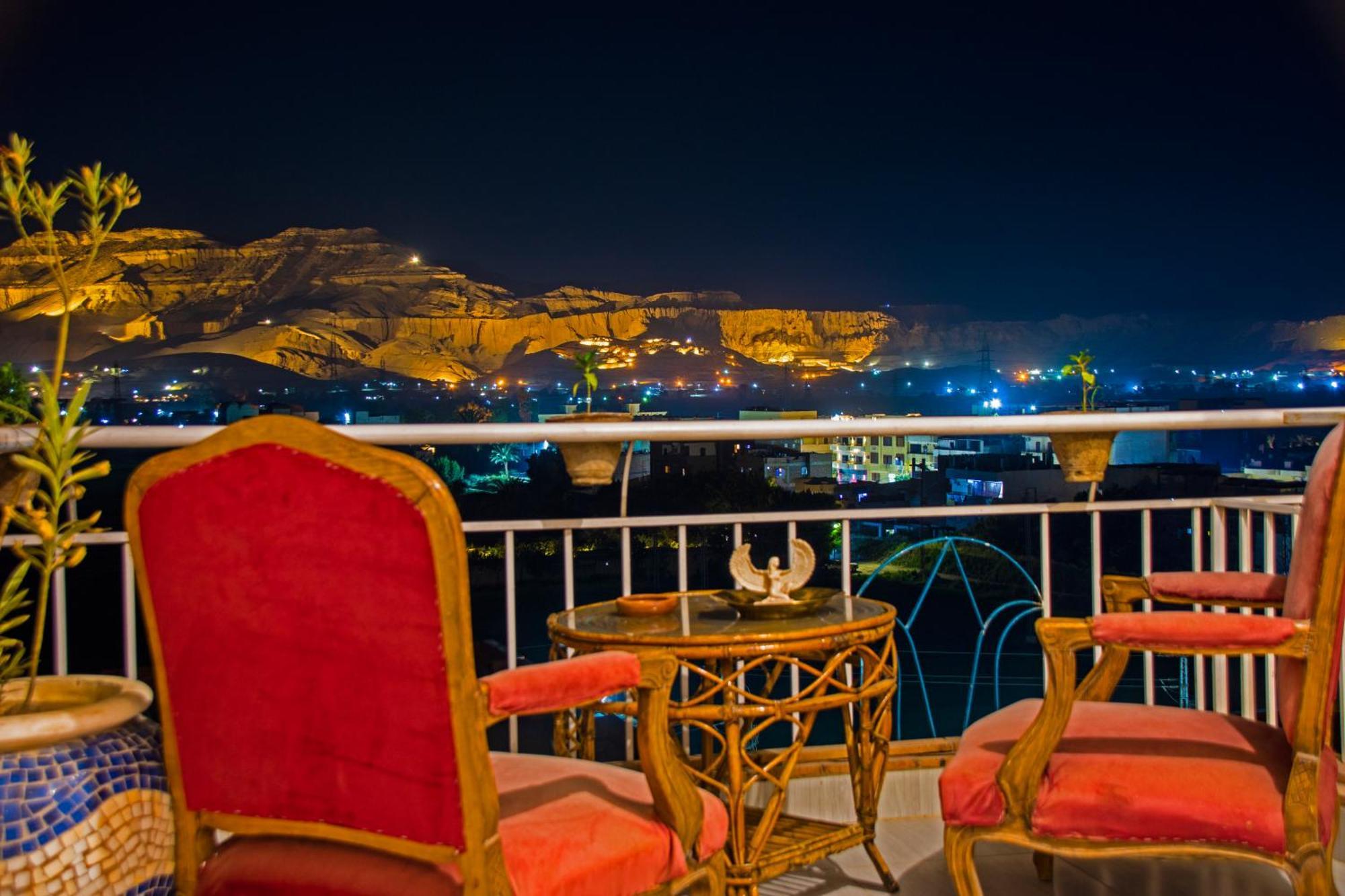 Thebes Hotel Luxor Exteriör bild